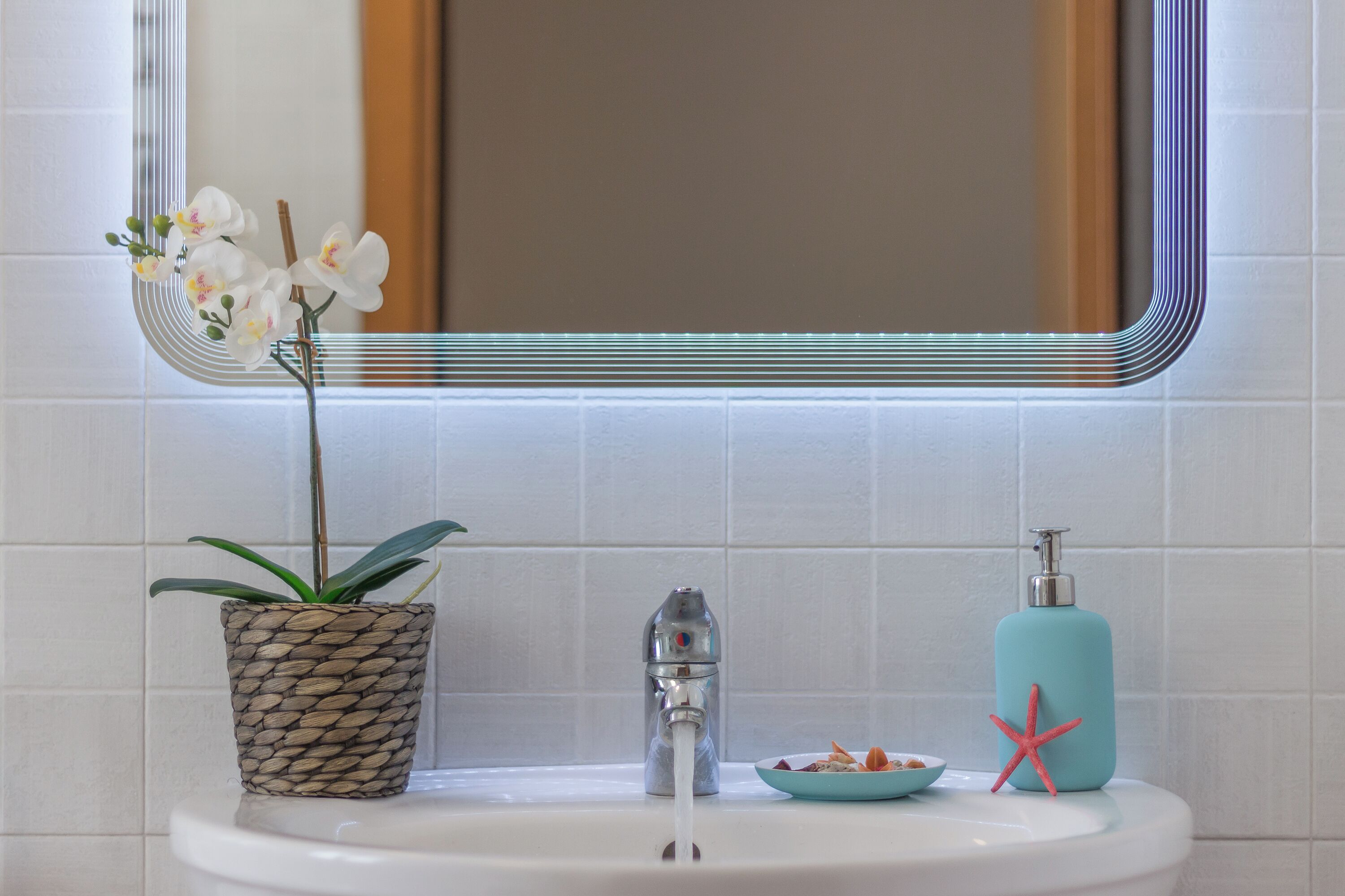 Doccia, asciugacapelli, bidet, asciugamani