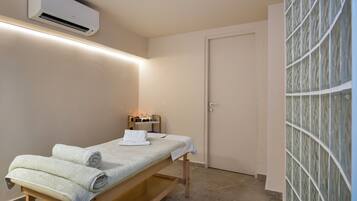 Bastu, ångbastu, kroppsbehandlingar och aromaterapi