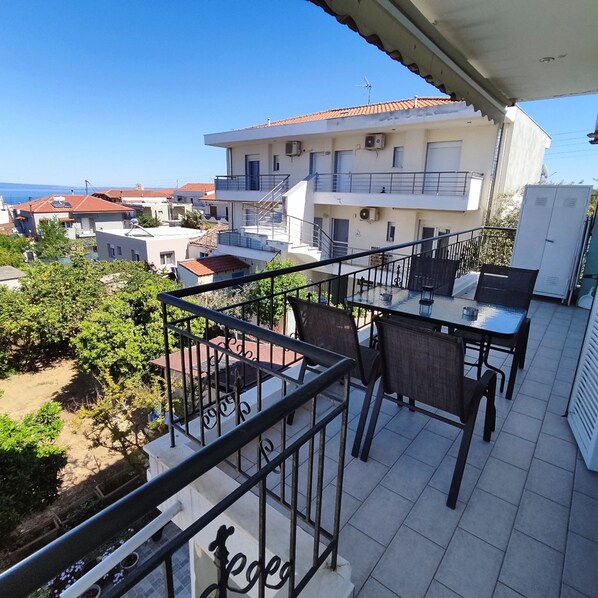 Apartment, Smoking | 2 bedrooms - Overlooking the Tower (Kassandra)