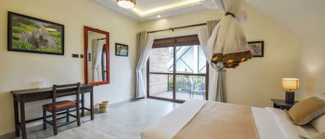 Deluxe Double Room, Garden View