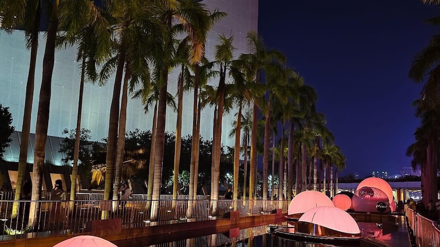 united co -operate hotel