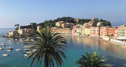 Seafront Apartment in Sestri Levante - Sailorsistershouse