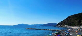 Seafront Apartment in Sestri Levante - Sailorsistershouse