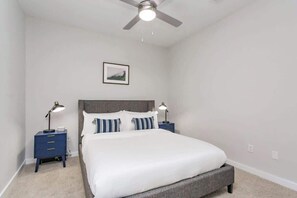 2 sovrum, strykjärn/strykbräda, wi-fi och sängkläder