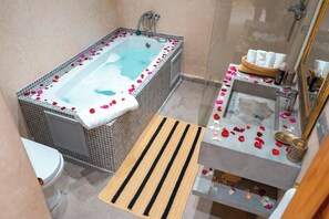 Hair dryer, towels, soap, shampoo - Villa Maria - Family Only (Marrakesh)