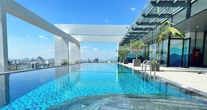 Centre Point Danang Hotel & Residence