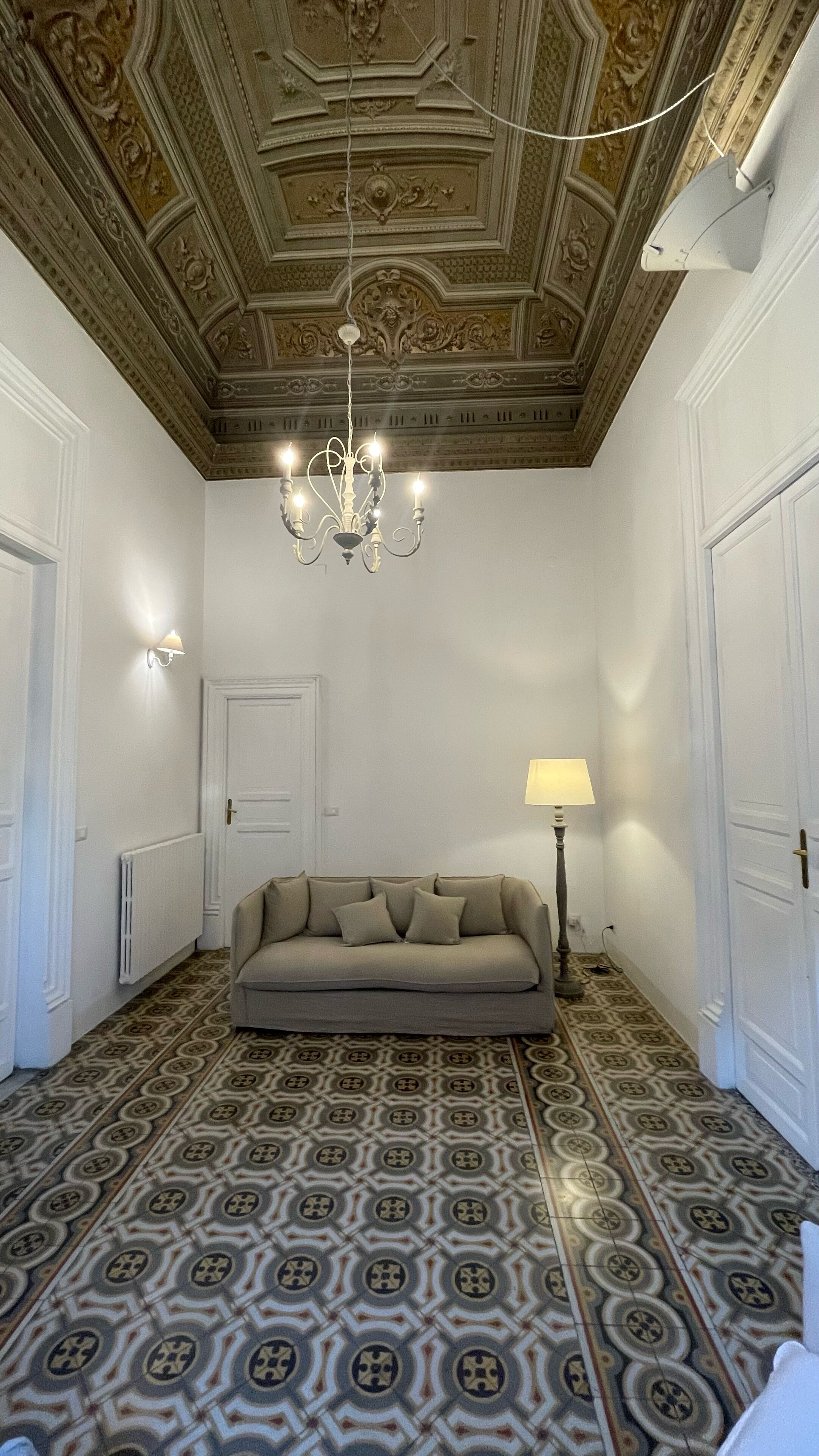 Superior Quadruple Room | Living area | TV