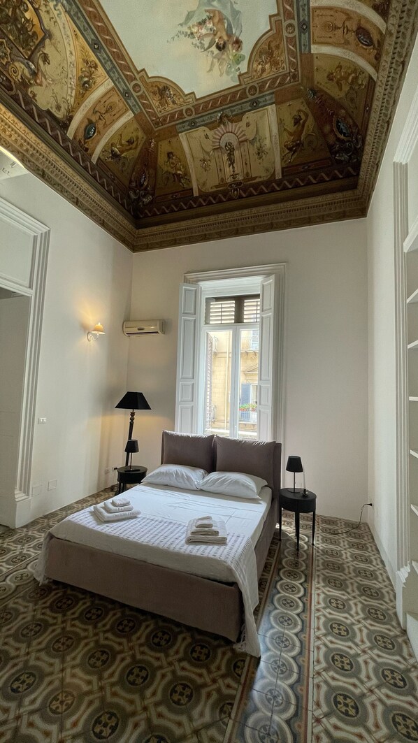 Superior Quadruple Room | Minibar, desk, free WiFi