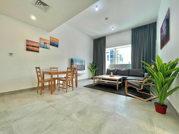 Interior - Cozy 1 BHK Furnished Apartment in Palette Tower in Tourist Club Area (Abu Dhabi)