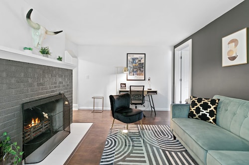 This property offers a clean and comfortable modern vibe with updated furniture and decorations