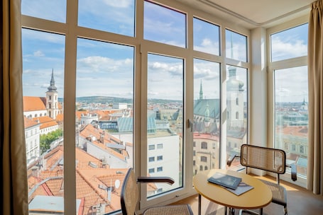 Panoramic Room, Multiple Beds, City View, Executive Level | Premium bedding, Tempur-Pedic beds, minibar, in-room safe. Hotel Avion - National Cultural Monument - ICONIC HOUSES
