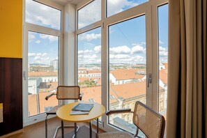 Chambre Panoramique, plusieurs lits, vue ville, niveau Exécutif