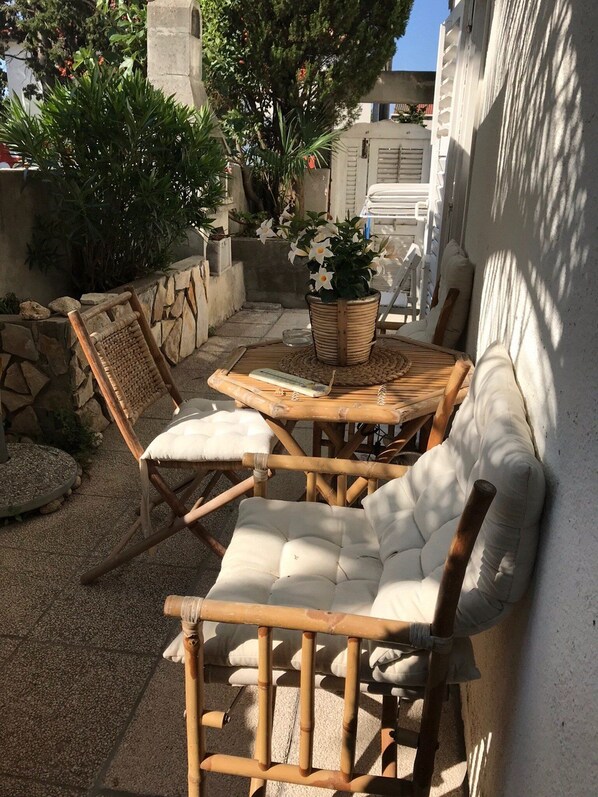 Apartment (One Bedroom Apartment with Terrace) | Terrace/patio