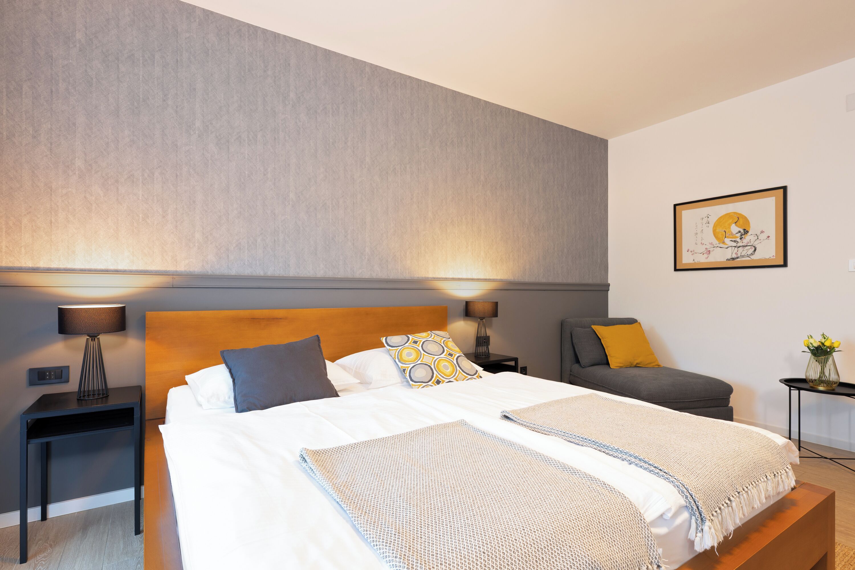 Comfort Double Room 4 | In-room safe, soundproofing, free WiFi