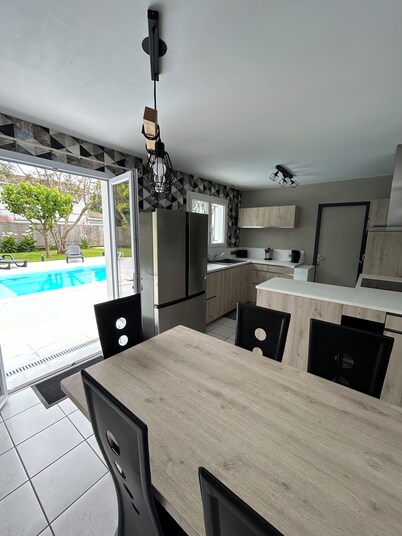 House 70m from the Bassin VILLA LAUNA GUJAN MESTRAS 4 STAR TOURIST FURNITURE