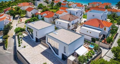 Villa Alpha & Omega