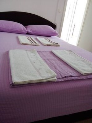 1 bedroom, free WiFi, bed sheets - Apartment Mijatovic (Vodice)