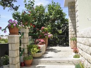 Garden - Apartments Profaca (Rab)