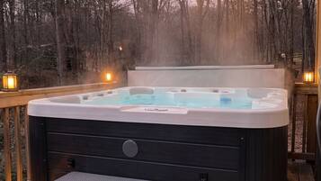 Bañera de hidromasaje exterior