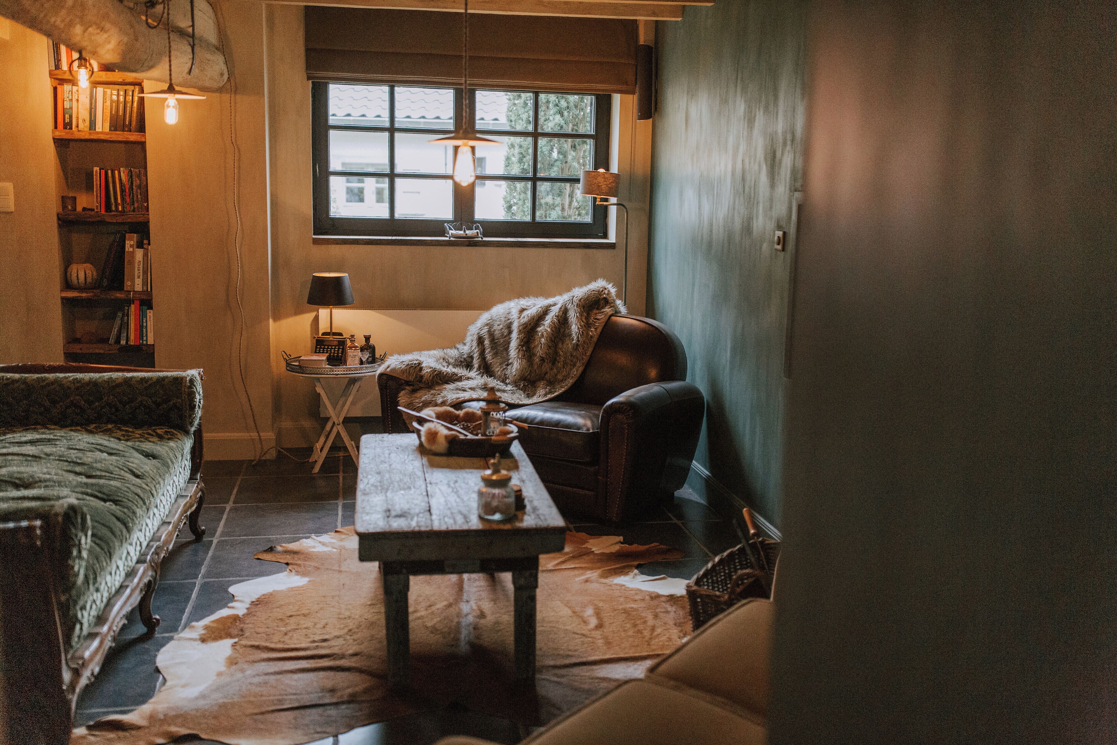 Cheminée, espaces bureaux