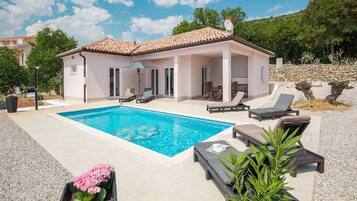 Villa (Villa Tomicich - Three Bedroom Villa ) | Exterior