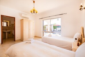 3 habitaciones, tabla de planchar con plancha y wifi gratis