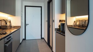 Studio Comfort, balkon, pemandangan kota | Dapur pribadi