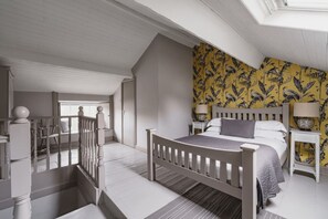 3 Schlafzimmer, Bügeleisen/Bügelbrett, Reisekinderbett, WLAN