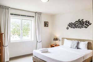 2 soverom, strykejern/-brett, wi-fi og sengetøy