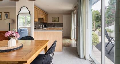 Oakbank-Central Grasmere