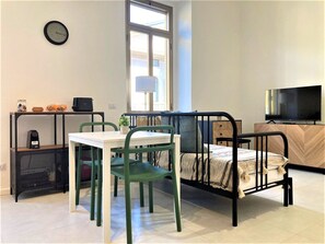 基础开间 | 起居区