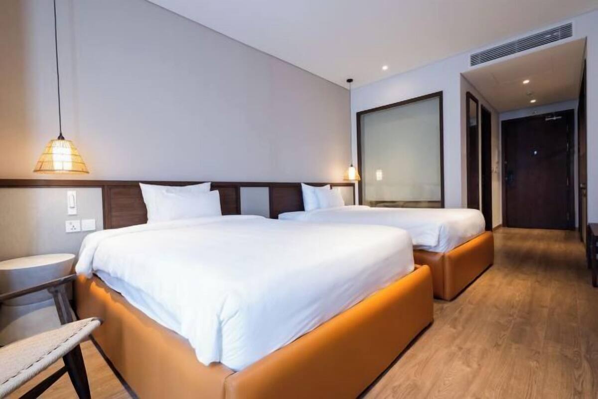 Egyptian cotton sheets, premium bedding, down comforters