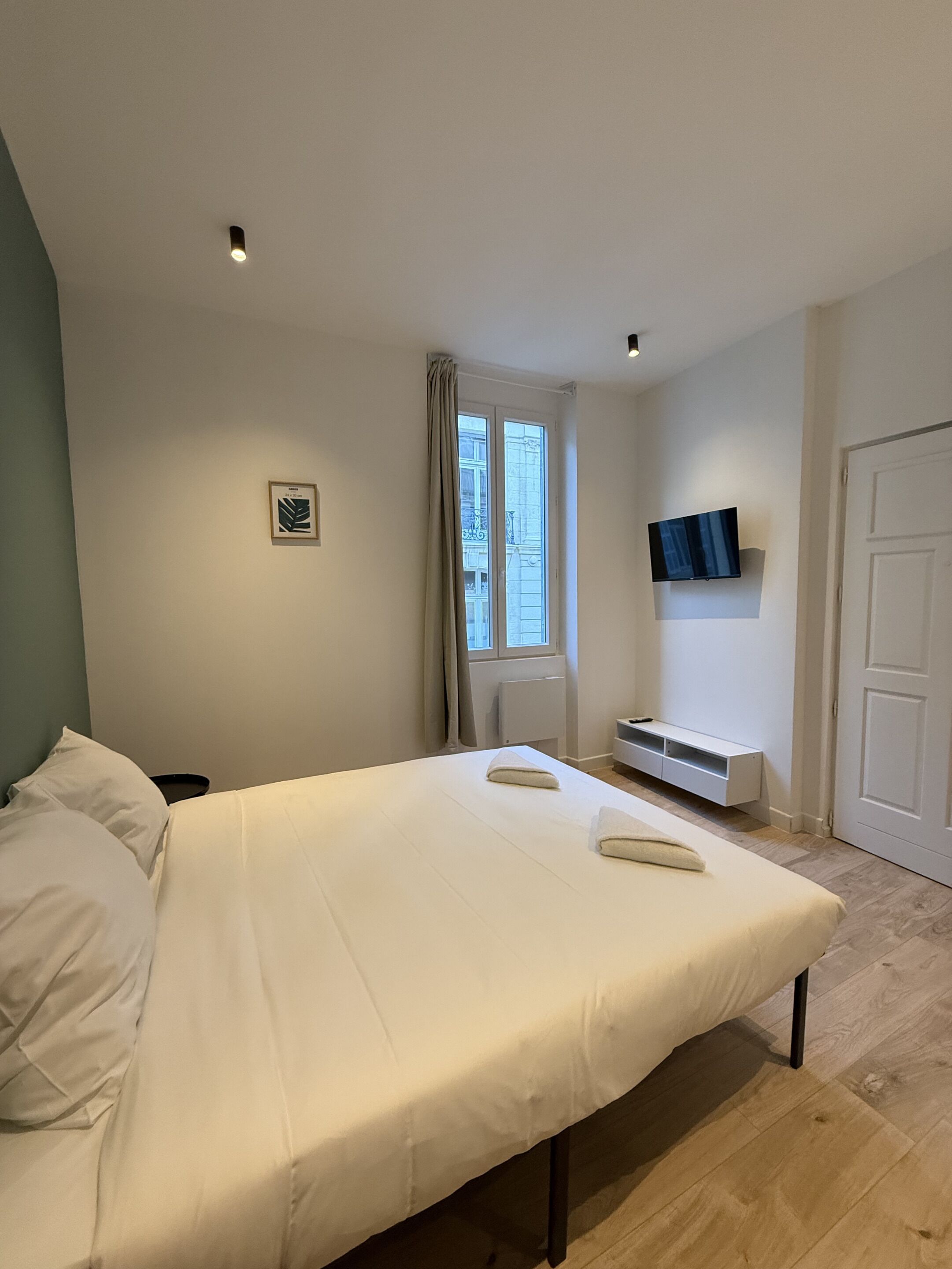 In-room safe, blackout curtains, soundproofing, free WiFi