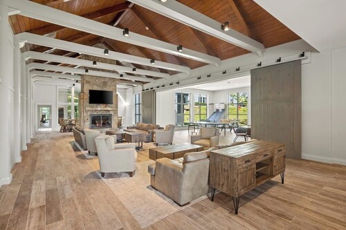 Trailside Tranquility, new renovations 2025 | Slope-Side at Mount Snow