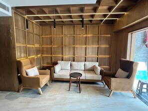 Reception - Pride Inn (Dera Bassi)