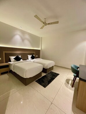 Executive Double or Twin Room - Pride Inn (Dera Bassi)