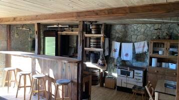 House (Two Bedroom Holiday Home with Terrace) | BBQ/picnic Area