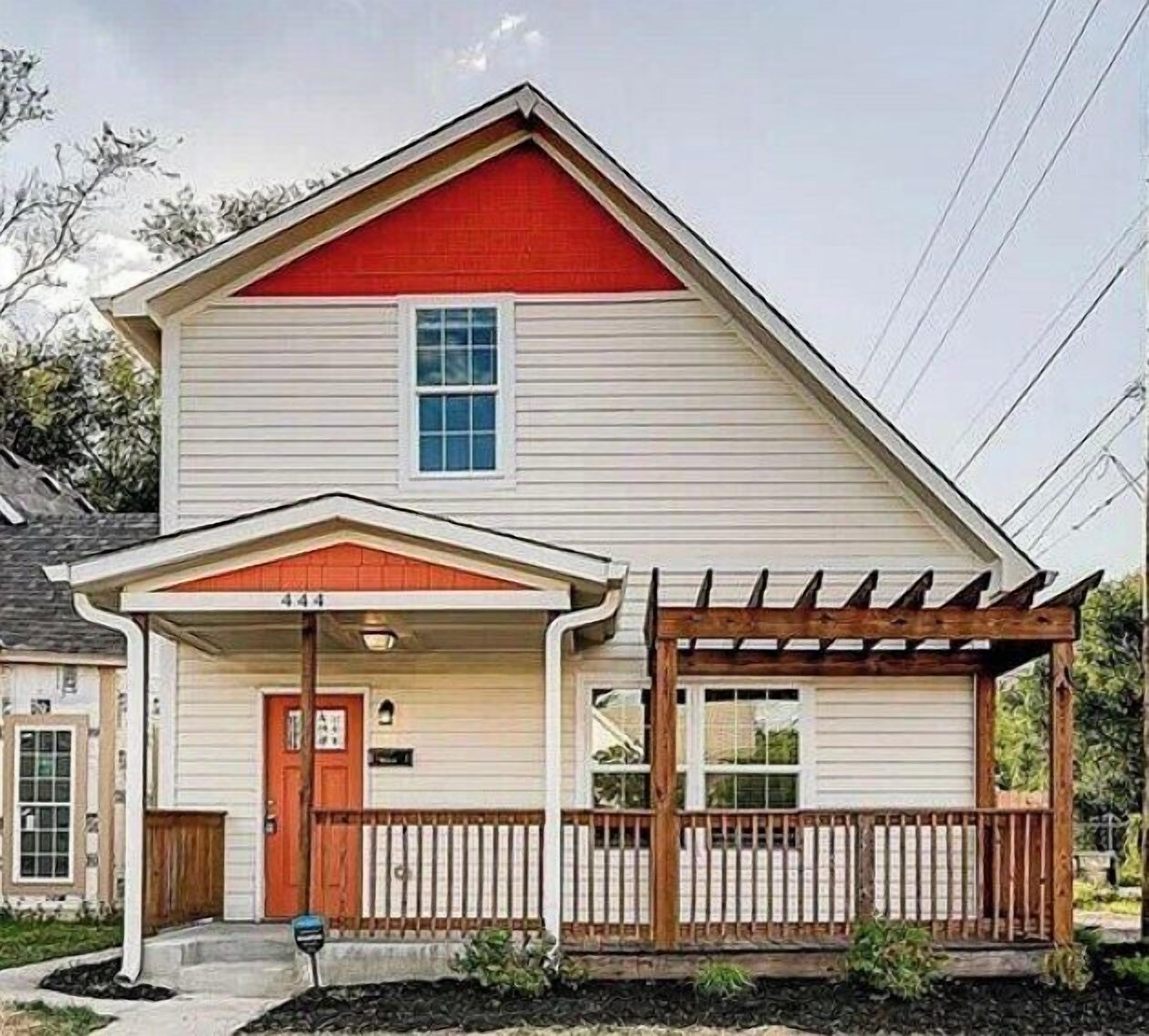 Urban Luxe Retreat: Near Indy's Must-See Sights!