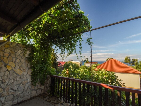 Apartment (Apartment Kostanjevac - Two Bedroom A) | Terrace/patio - Apartment Kostanjevac (Vir)