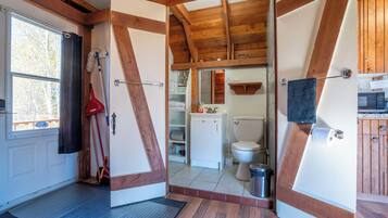 淋浴设施、毛巾