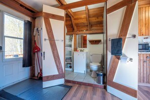 Douche, serviettes fournies