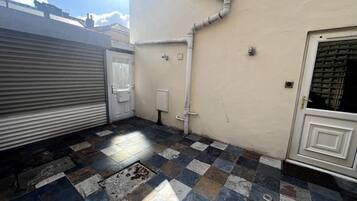 House | Property grounds