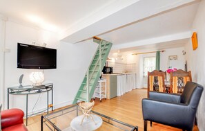 Living area - Cozy home in Dun with WiFi (Dun)