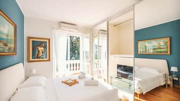 LÀgenhet - viss havsutsikt | 1 sovrum, strykjÀrn/strykbrÀda och sÀngklÀder