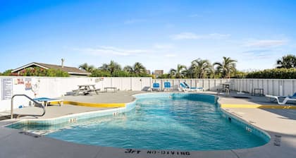 Beachfront Stay | Fall Availability | Ocean Isle