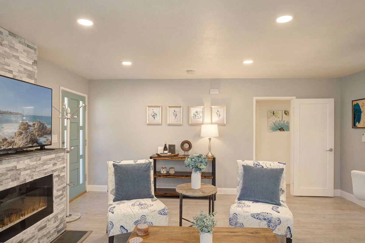 Photo 4 of 3941 Casaletto at 17 Mile Drive ~ Cozy and Updated