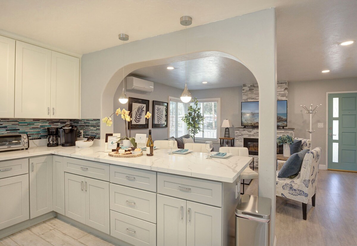 Photo 8 of 3941 Casaletto at 17 Mile Drive ~ Cozy and Updated