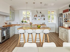 Fridge, microwave, dishwasher, toaster