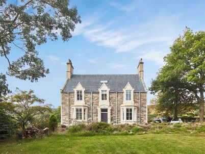 Coillemore House: Stylish Scottish Manor