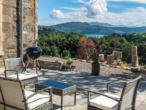 Coillemore House: Stylish Scottish Manor